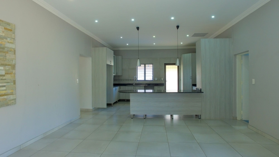 3 Bedroom Property for Sale in Geelhoutpark North West